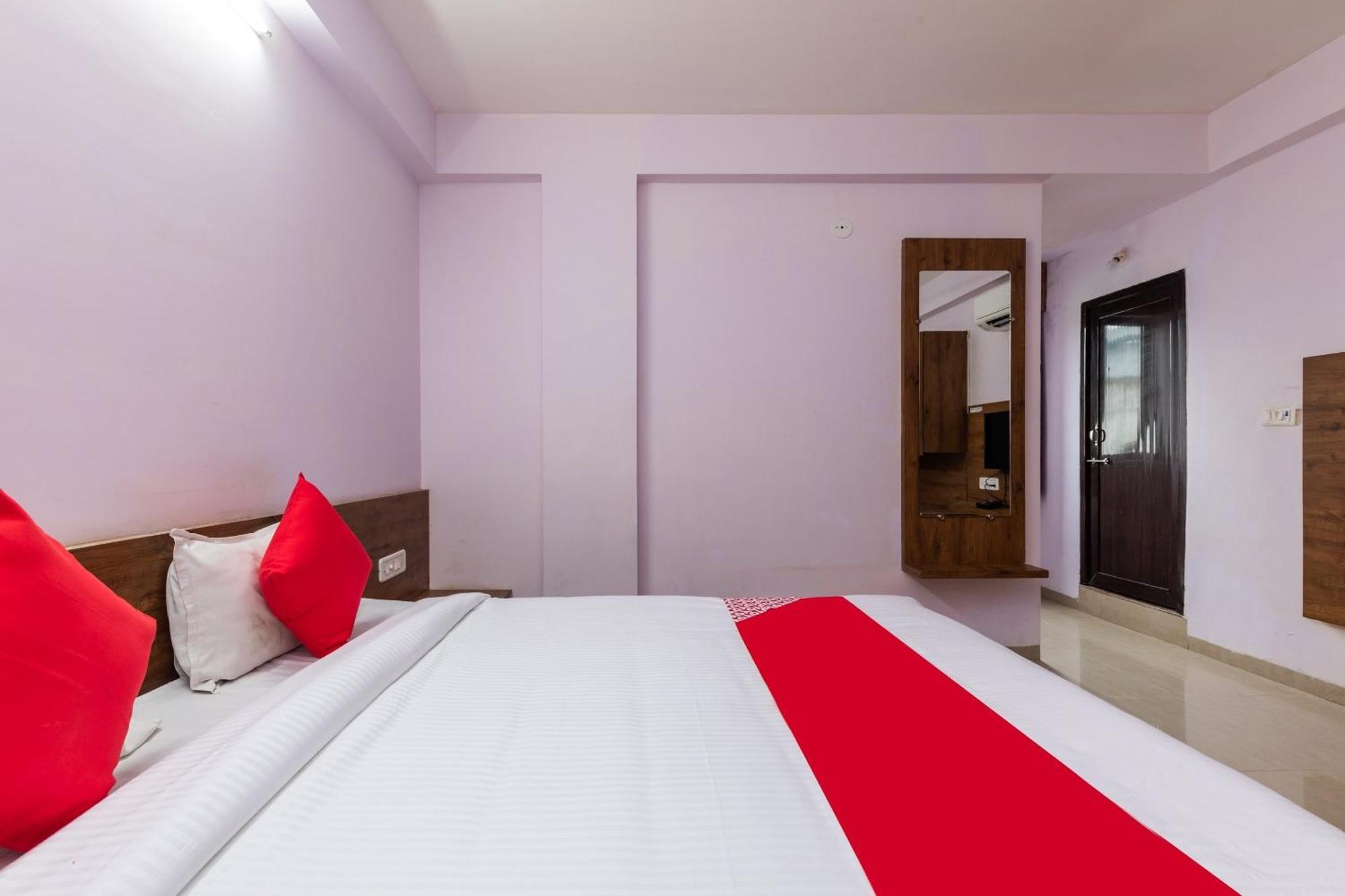 Collection O Prince Palace Ratlam ภายนอก รูปภาพ