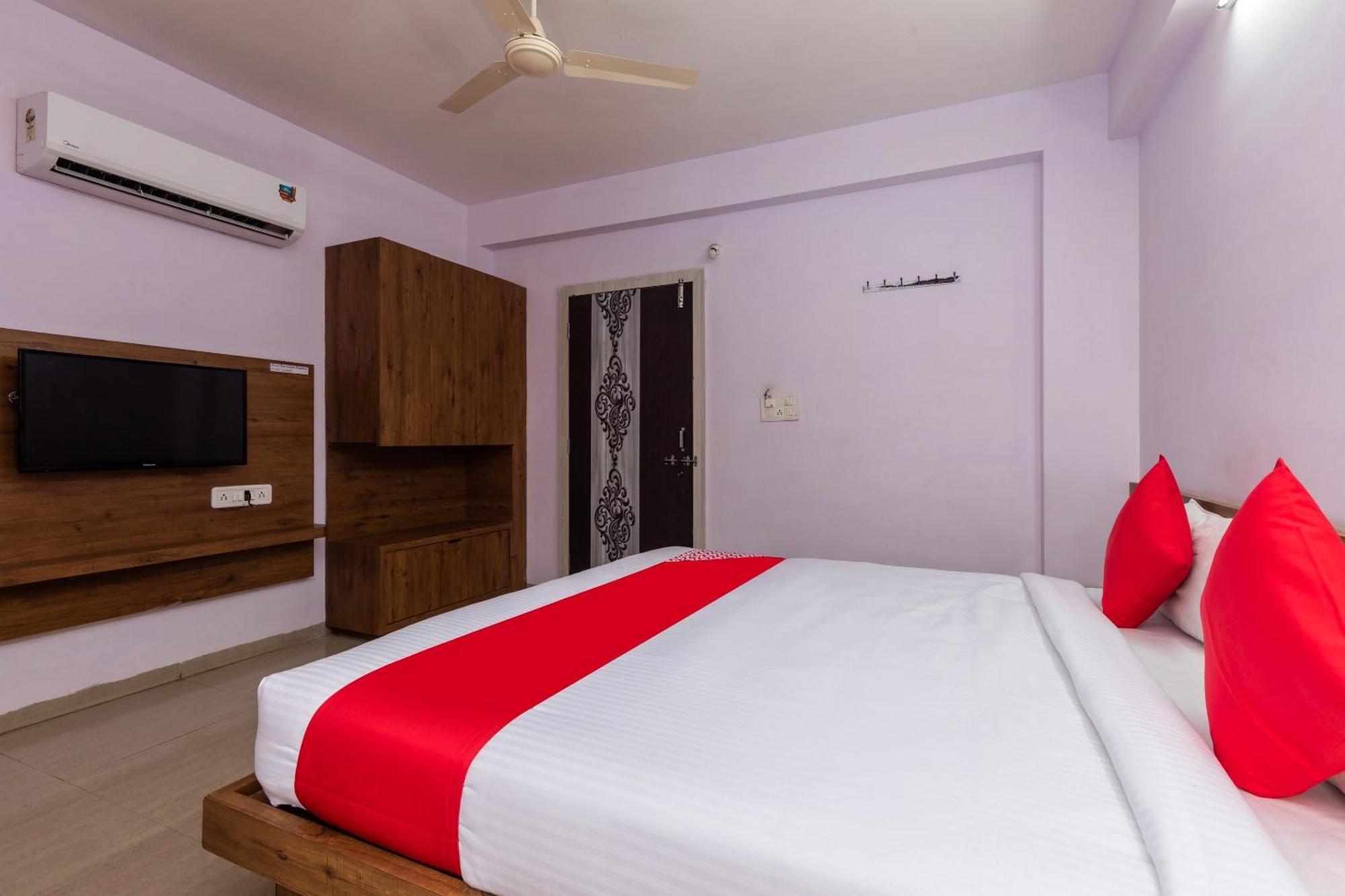 Collection O Prince Palace Ratlam ภายนอก รูปภาพ