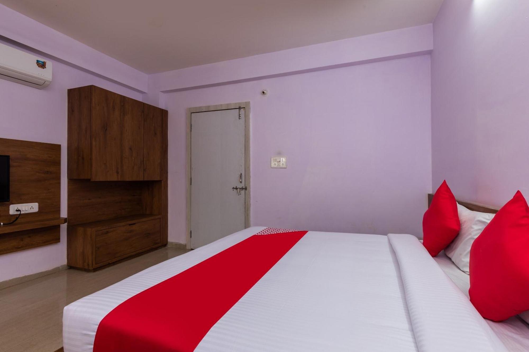 Collection O Prince Palace Ratlam ภายนอก รูปภาพ